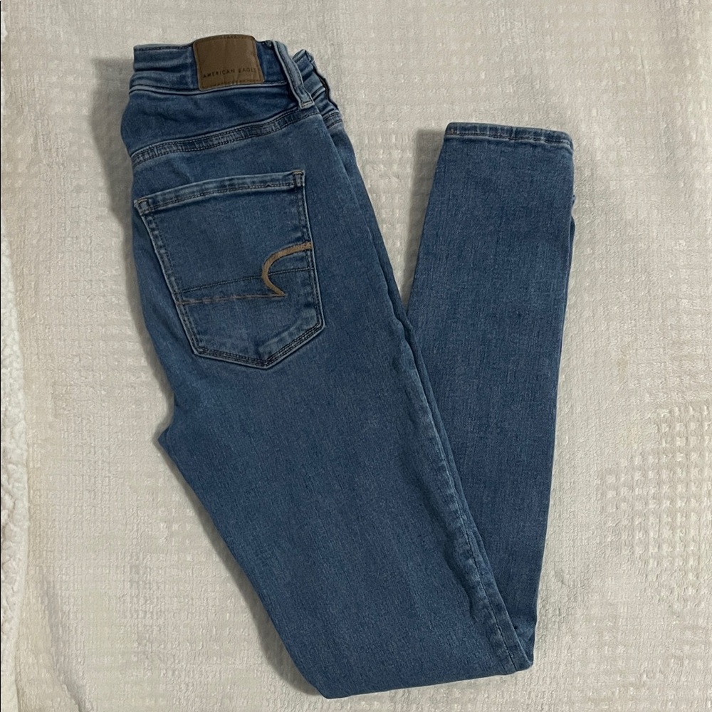American Eagle Outfitters “Super Hi-Rise Jegging” Blue Jeans